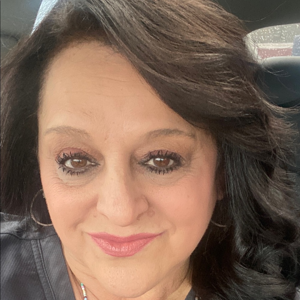 Meet your Posher, Sherry